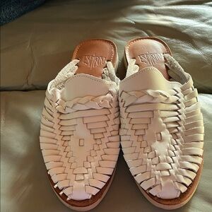 Esprit Women's White Woven Leather Slip-On Mules